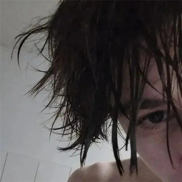 冷门但超酷的男生头像图片