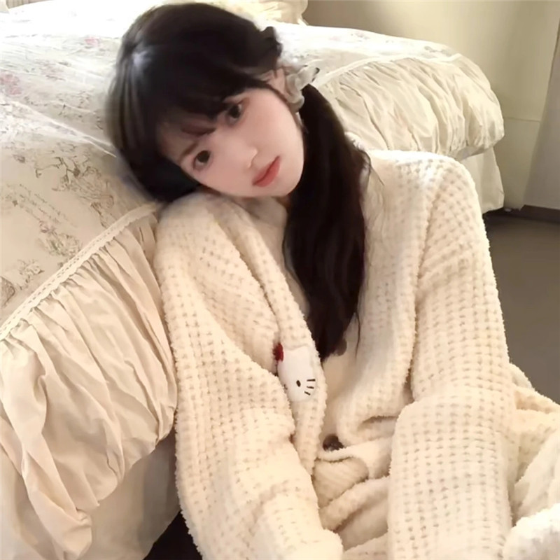 头像闺蜜两张一人一张真人