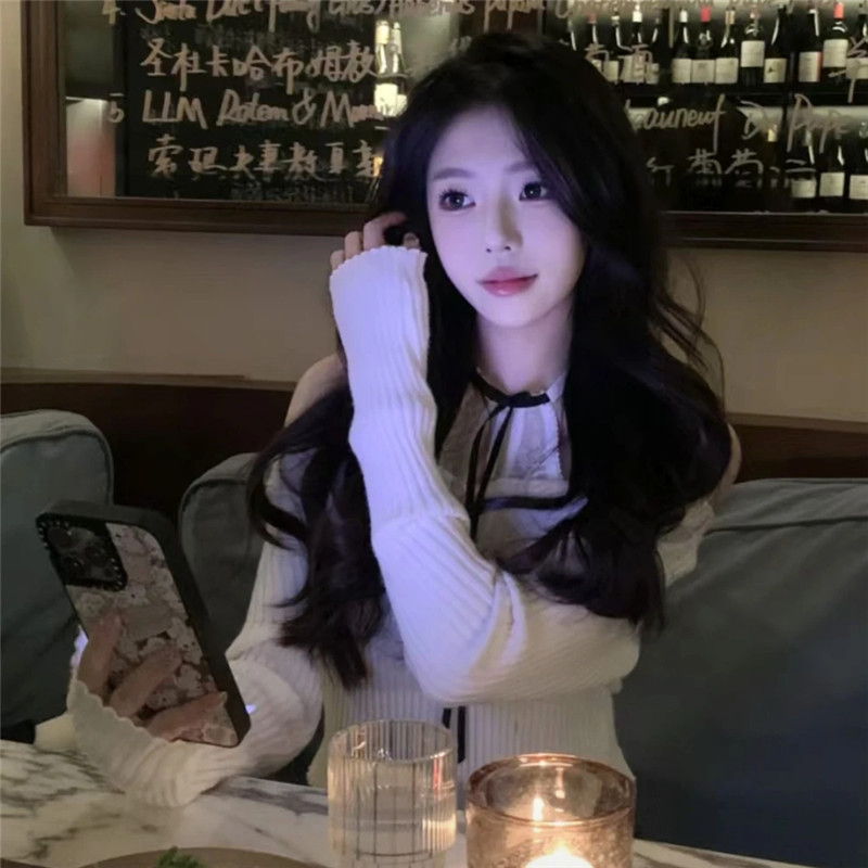头像闺蜜两张一人一张真人