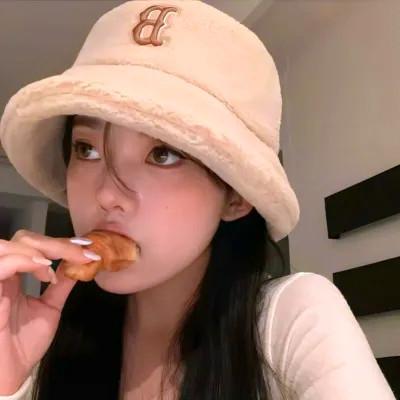 真人深情闺蜜头像