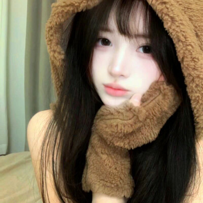 2025头像最新版的女生