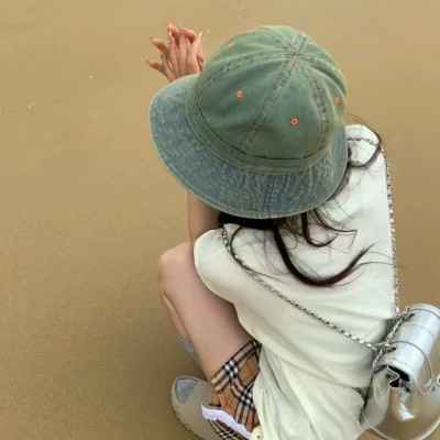 2025头像最新版的女生