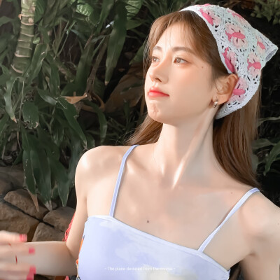 鞠婧祎图片唯美头像