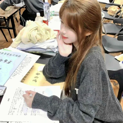 超美女生风格头像