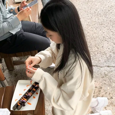 超美女生风格头像