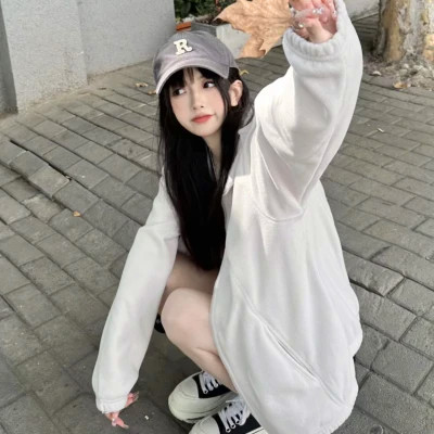 气质女生风格头像真人版