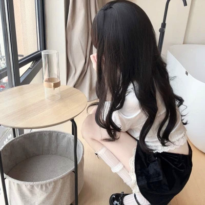 气质女生风格头像真人版