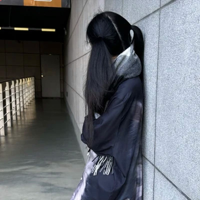 气质女生风格头像真人版