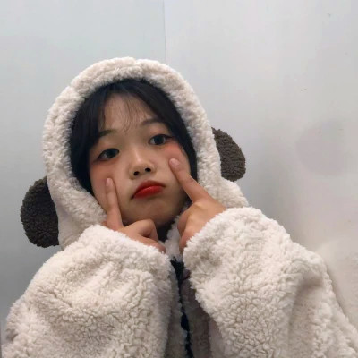 小众女性头像