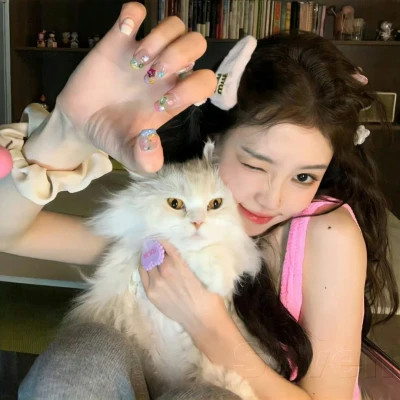 小众女性头像