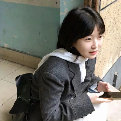 小众女性头像
