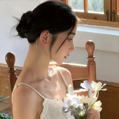 高级光感氛围感女生头像