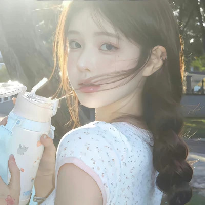 女生头像氛围感有光