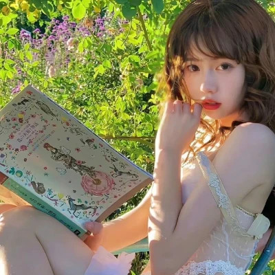 女生头像氛围感有光