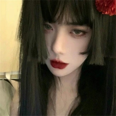清冷破碎感女头
