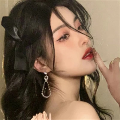 清冷破碎感女头