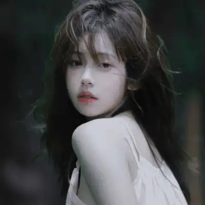 清冷破碎感女头