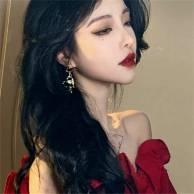 高冷抑郁女头