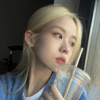抑郁女头真人
