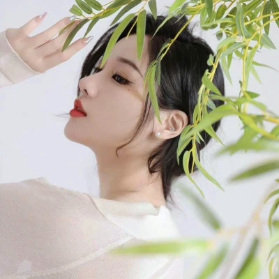 好看又冷漠的女生头像