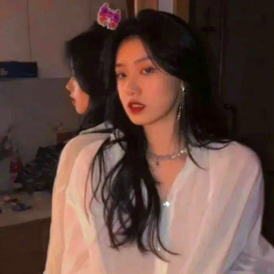 好看又冷漠的女生头像