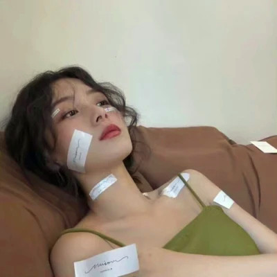 好看又冷漠的女生头像