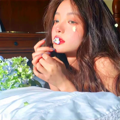 好看又冷漠的女生头像