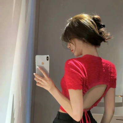 拿手机女头高清图片