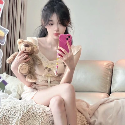 拿手机女头高清图片
