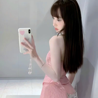 拿手机女头高清图片