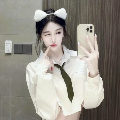拿手机拍照女生头像