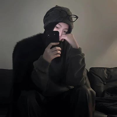 简约时尚女生头像精选
