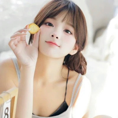 超美女生头像