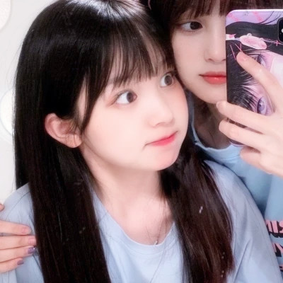 2025新款真人闺蜜头像