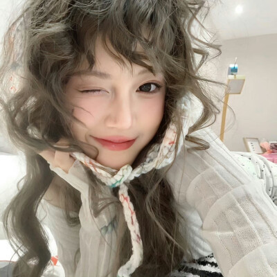 2025年女生头像新潮流