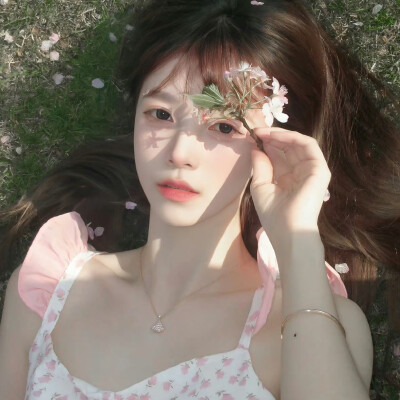 2025年女生头像新潮流