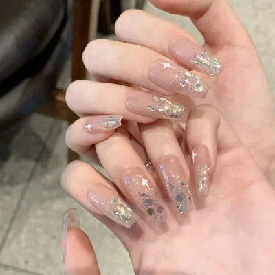 抖音最火的美甲图片头像