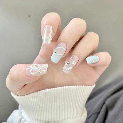 抖音最火的美甲图片头像