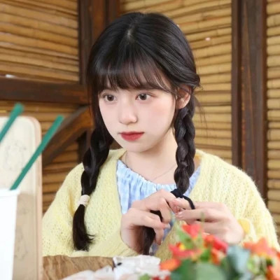 春日氛围感女生头像