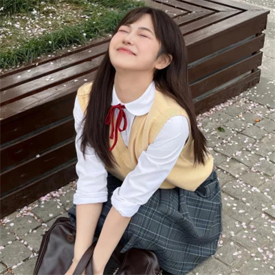 清纯可爱女生头像高清无水印
