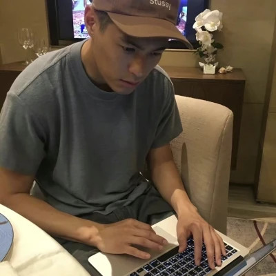 2025年最新版微信头像男图片
