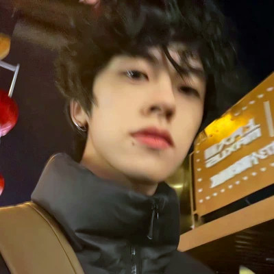 微信头像男2025新版抢先看