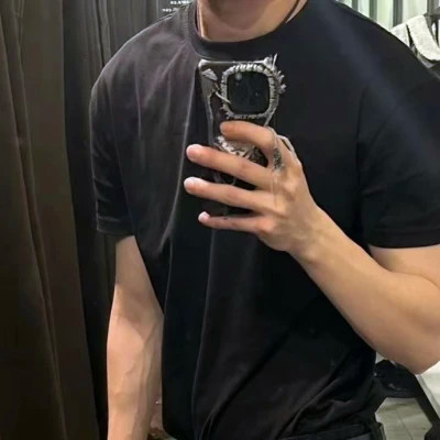 微信头像男2025新版抢先看