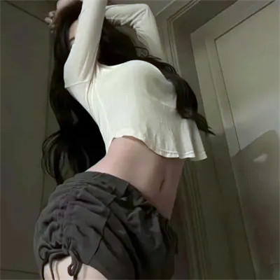 罕见而美丽的女生头像