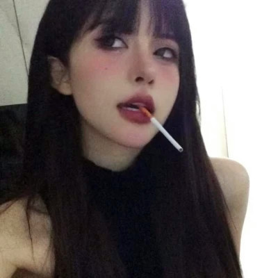 稀有且令人心动的女生头像