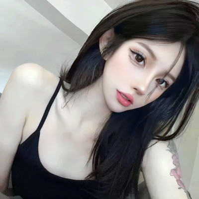 有个性的漂亮美女头像