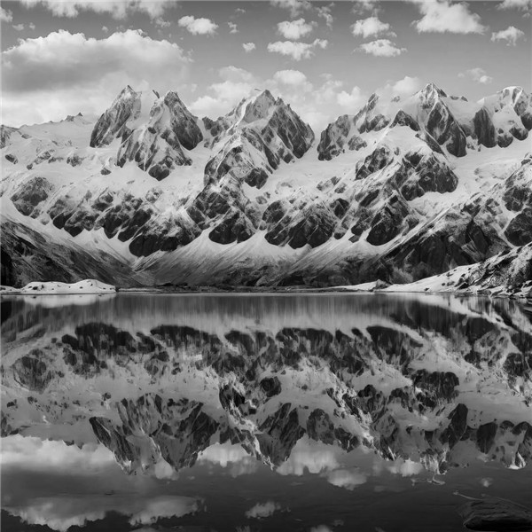 黑白风景头像图片