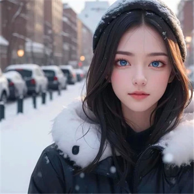 流行2025年女性头像图片