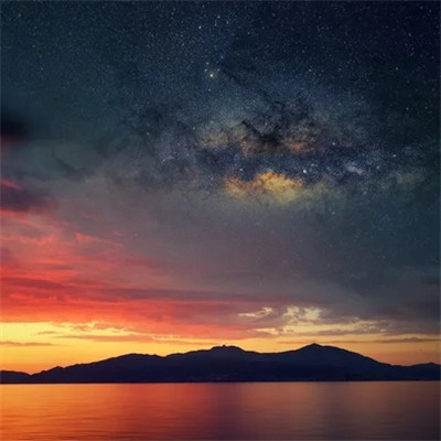 炫酷科幻星空高清风景微信头像