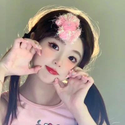 仙气闺头一左一右
